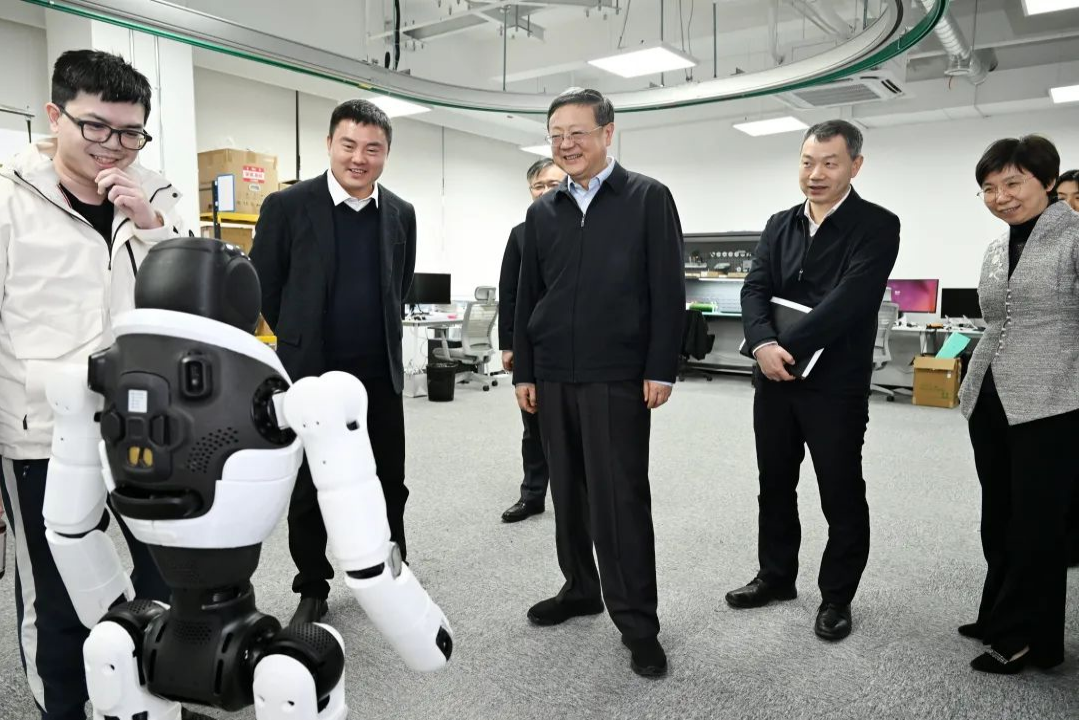 上海市委书记陈吉宁专题调研jcjc5500公海机器人